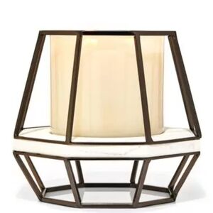 GEOMETRIC PEDESTAL 3-WICK CANDLE HOLDER
